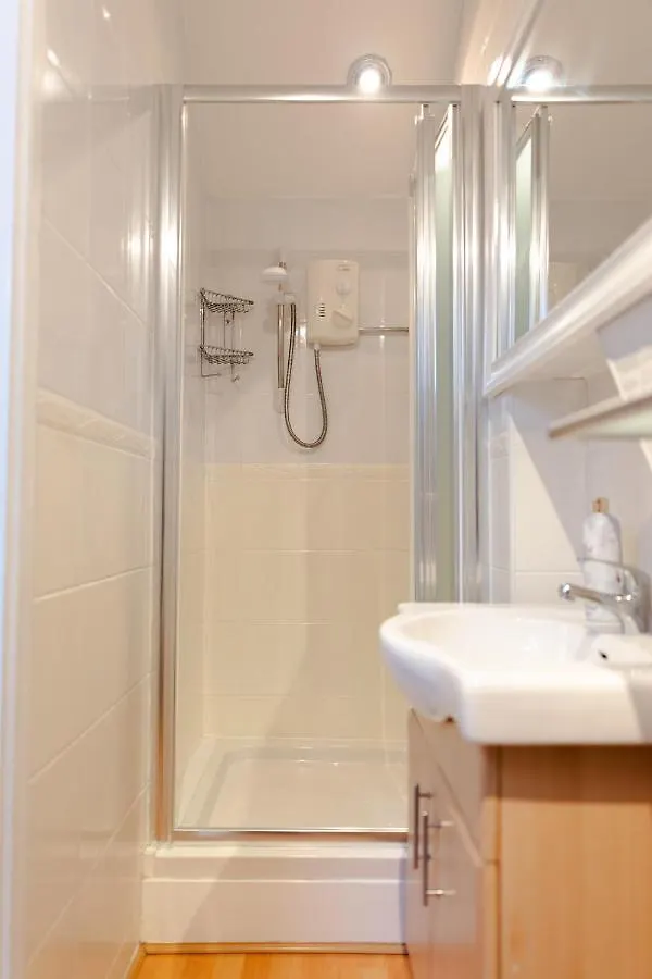 Luxury Boutique 5 Bedroom House In Cardiff Holiday home
