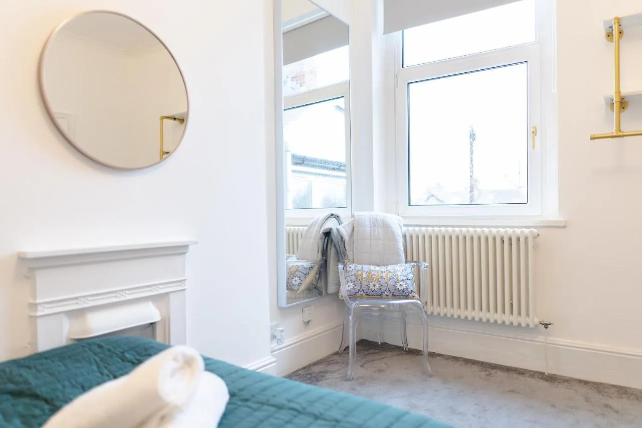 Luxury Boutique 5 Bedroom House In Cardiff Сasa de vacaciones