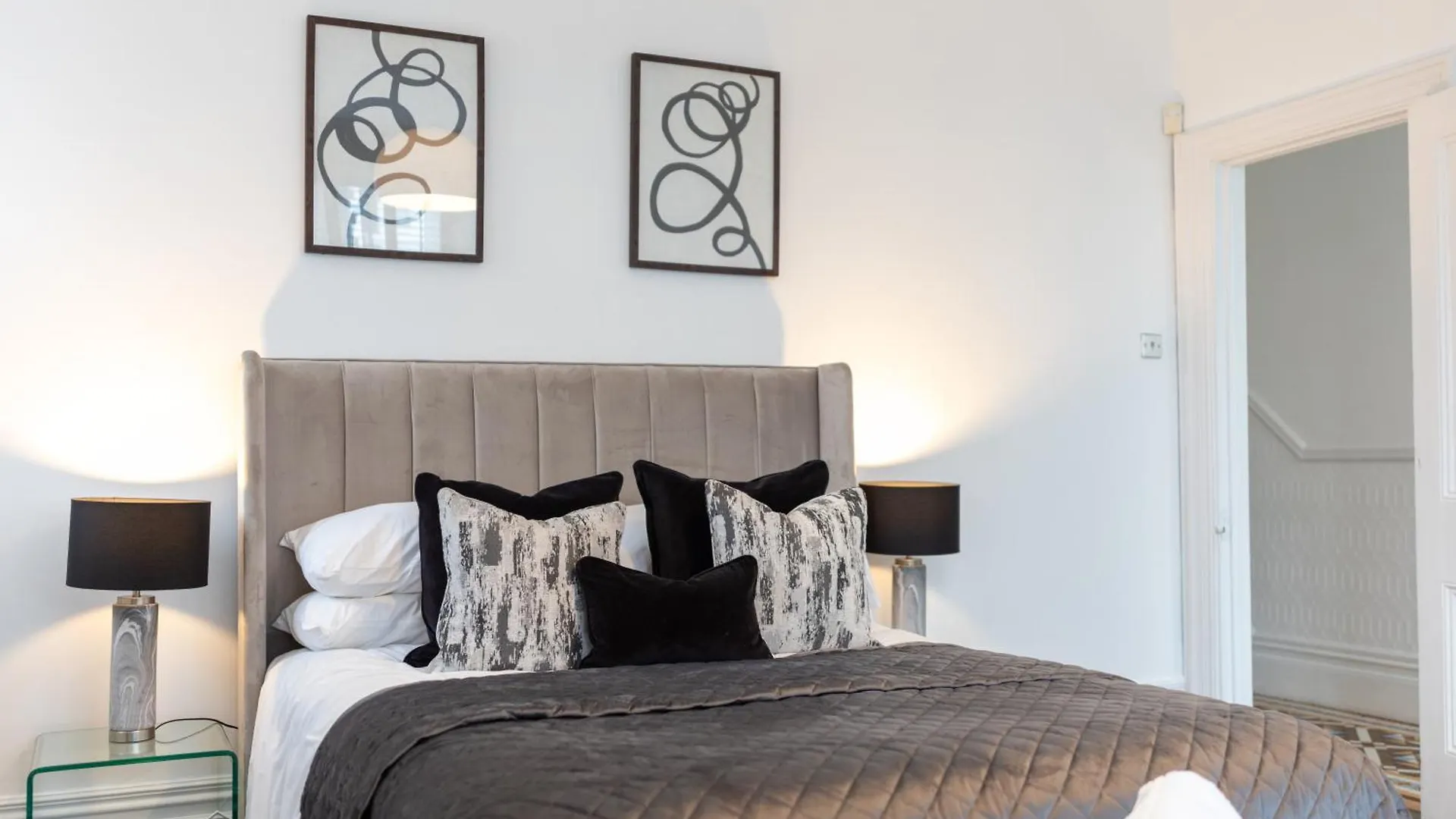 Luxury Boutique 5 Bedroom House In كارديف المملكة المتحدة